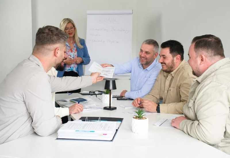 Teambesprechung Das Team bei der Teambesprechung